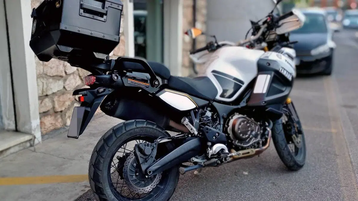 Yamaha XT1200ZE Super Ténéré (2013 - 14)  (8)