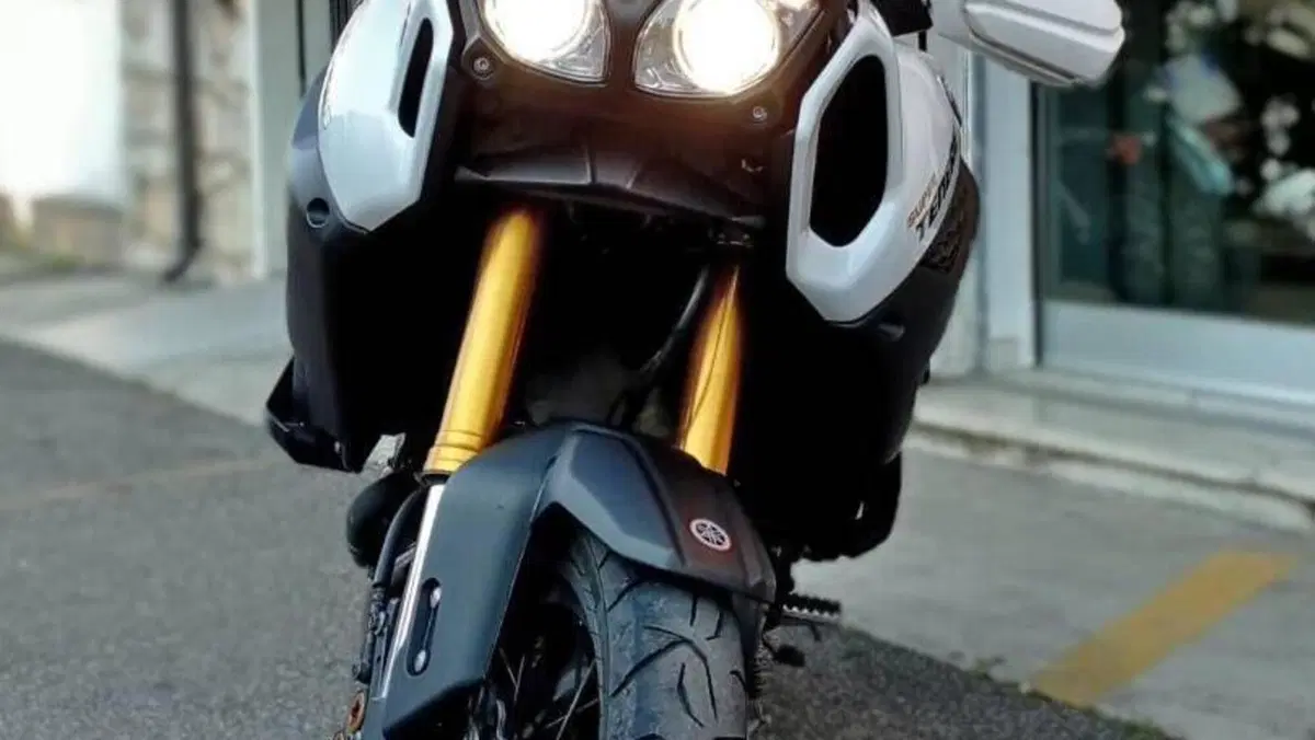 Yamaha XT1200ZE Super Ténéré (2013 - 14)  (3)