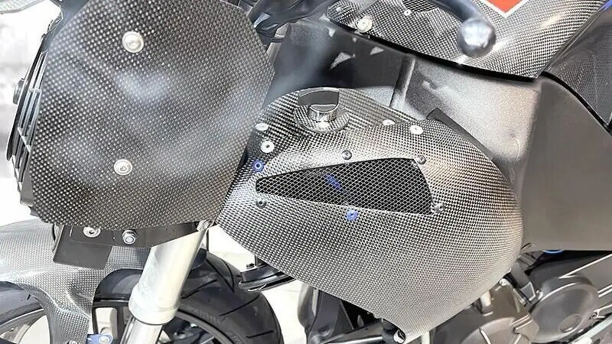 Buell 1125 R  (3)