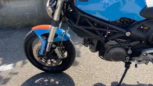 Ducati Monster 696 Plus (2007 - 14)  (3)