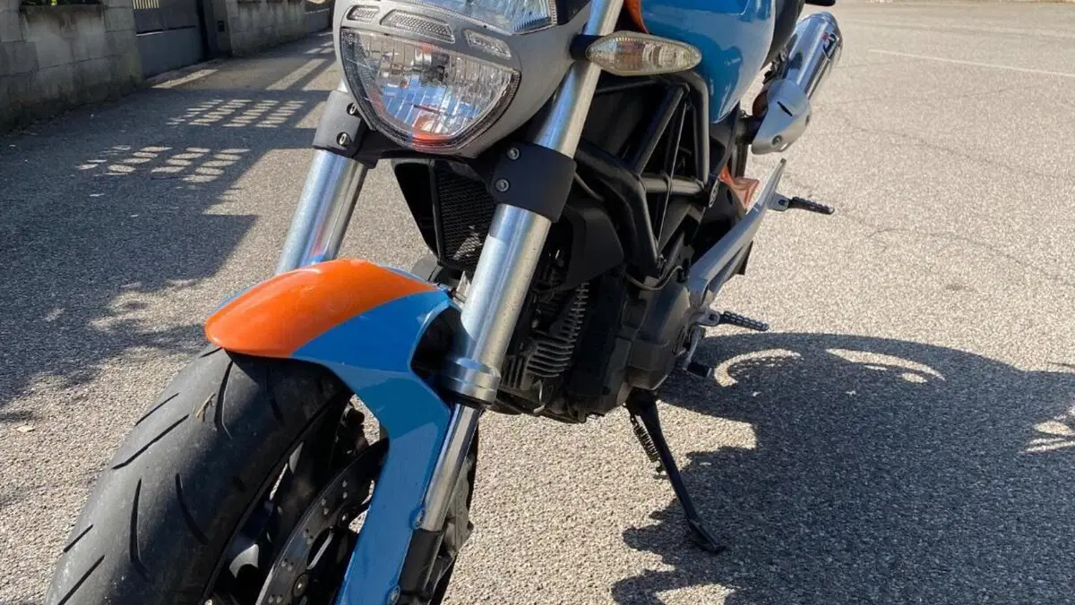 Ducati Monster 696 Plus (2007 - 14)  (5)