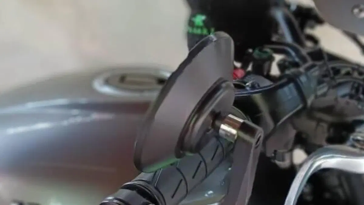 Kawasaki Z 900 RS Cafè Performance (2020 - 21)  (12)