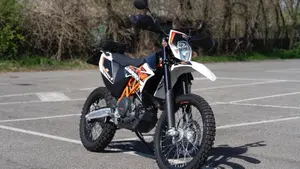 KTM 690 Enduro R (2012 - 17)  (2)