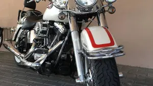 Harley-Davidson 1584 Deluxe (2007 - 08) - FLSTN  (6)