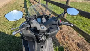Kymco Downtown 350i ABS (2016 - 20)  (8)