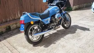 Moto Guzzi   (2)