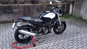 Ducati Monster 900 Dark I.E. (1999 - 02)