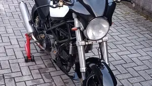Ducati Monster 900 Dark I.E. (1999 - 02)  (2)