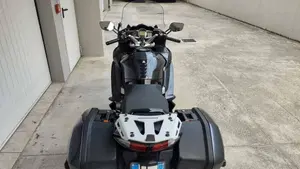 Yamaha FJR 1300 AE (2016 - 20)  (5)