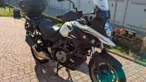 Suzuki V-Strom 650XT (2021 - 25) 