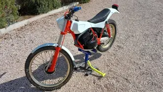 Aprilia tx 300 epoca