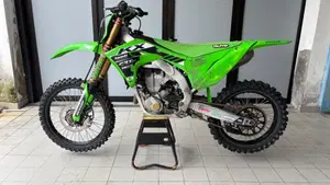 Kawasaki KX450 (2025)  (4)