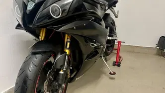 Yamaha YZF R6 (2006 - 07) usata
