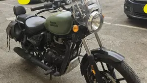 Royal Enfield Meteor 350 (2021 - 26)  (6)