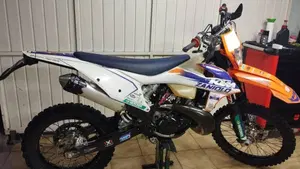 KTM 300 EXC E TPI (2021)  (2)