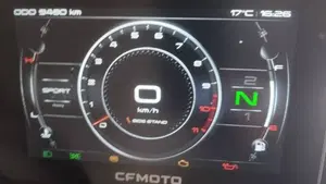 CFMOTO 800MT Touring (2022 - 26)  (2)