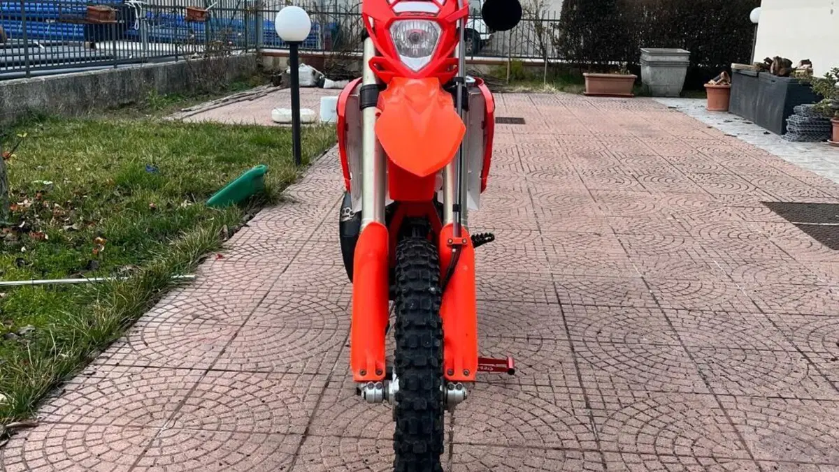 Betamotor RR 125 2T Enduro (2024) 