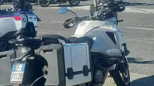 KTM 1290 Super Adventure T (2017)  (3)