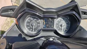 Yamaha X-Max 300 Tech Max (2021 - 24)  (6)