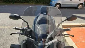 Yamaha X-Max 300 Tech Max (2021 - 24)  (10)