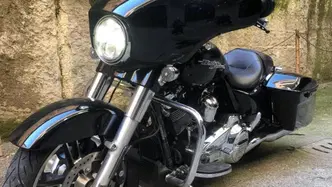 Harley-Davidson 107 Street Glide (2017 - 19) - FLHX usata