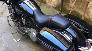 Harley-Davidson 107 Street Glide (2017 - 19) - FLHX  (9)