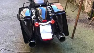 Harley-Davidson 107 Street Glide (2017 - 19) - FLHX  (10)
