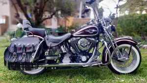Harley-Davidson 1340 Heritage Springer (1997 - 99) - FLSTS 