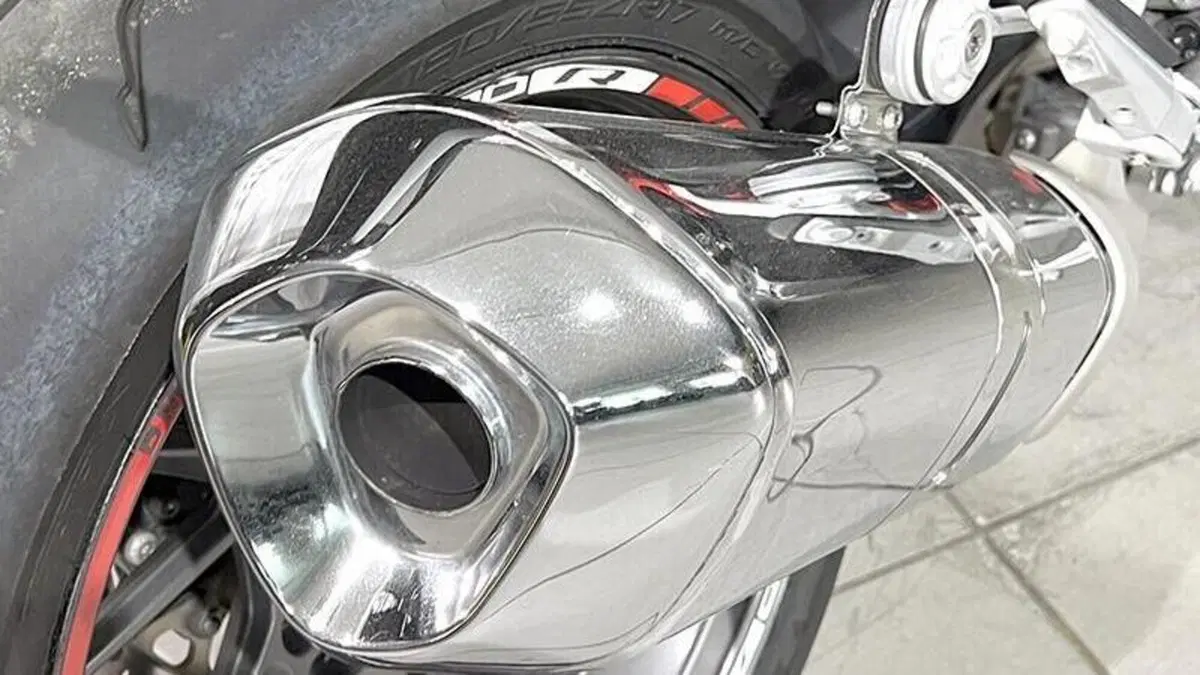Bmw R 1200 R (2015 - 16)  (3)
