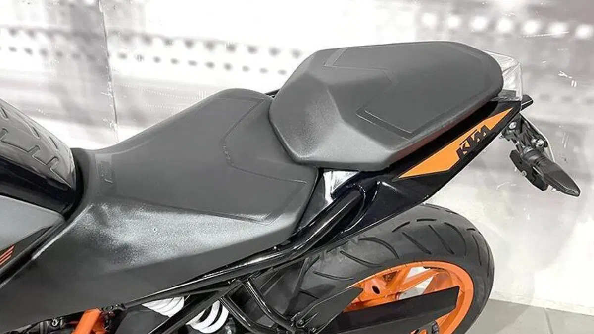 KTM 390 Duke (2021 - 23)  (5)