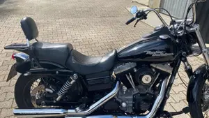 Harley-Davidson 1584 Street Bob (2008 - 15) - FXDB  (13)