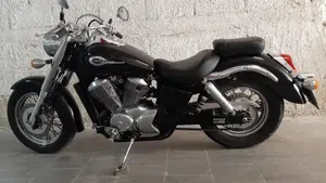 Honda   (2)