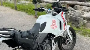 Ducati DesertX (2022 - 25)  (7)