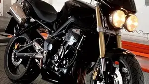 Triumph Street Triple (2007 - 12) 