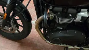 Triumph Speed Twin 900 (2023 - 24)  (6)