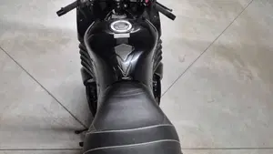 Kawasaki ZZR 1400 (2006 - 11)  (7)