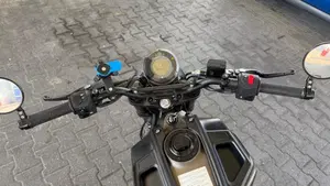Husqvarna Svartpilen 125 (2021 - 23)  (6)