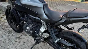 Yamaha MT-07 (2014 - 16)  (3)