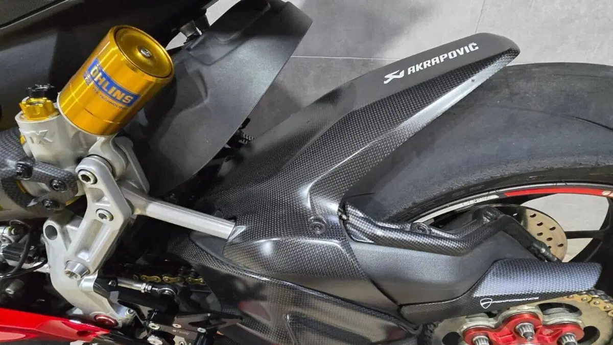 Ducati Panigale V2 Bayliss 1st Championship 20th Anniversary (2021 - 24)  (13)
