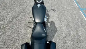 Harley-Davidson 1200 Custom CB (2013 - 17) - XL 1200CB  (6)