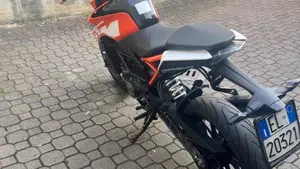 KTM 125 Duke ABS (2017 - 20)  (4)