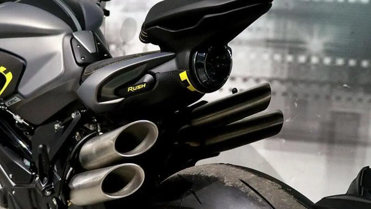 MV Agusta Rush 1000 (2021 - 22)  (4)