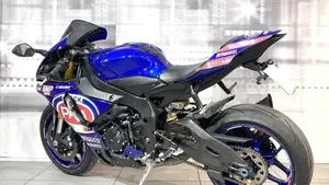 Yamaha YZF R1 (2017 - 19)  (2)
