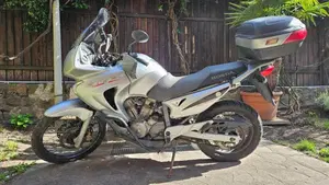 Honda Transalp XL 650V (2005 - 06) 