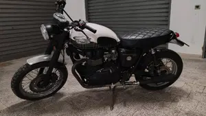 Triumph Scrambler (2006 - 17)  (9)