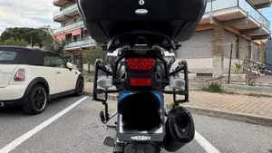 Suzuki V-Strom 1000 ABS No compromise LE (2015 - 17)  (9)