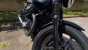 Moto Guzzi V7 Stone (2021 - 24)  (5)