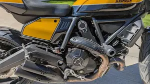 Ducati Scrambler 800 Full Throttle (2017 - 21)  (8)