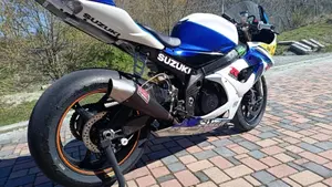 Suzuki GSX-R1000 (2005 - 06)  (8)