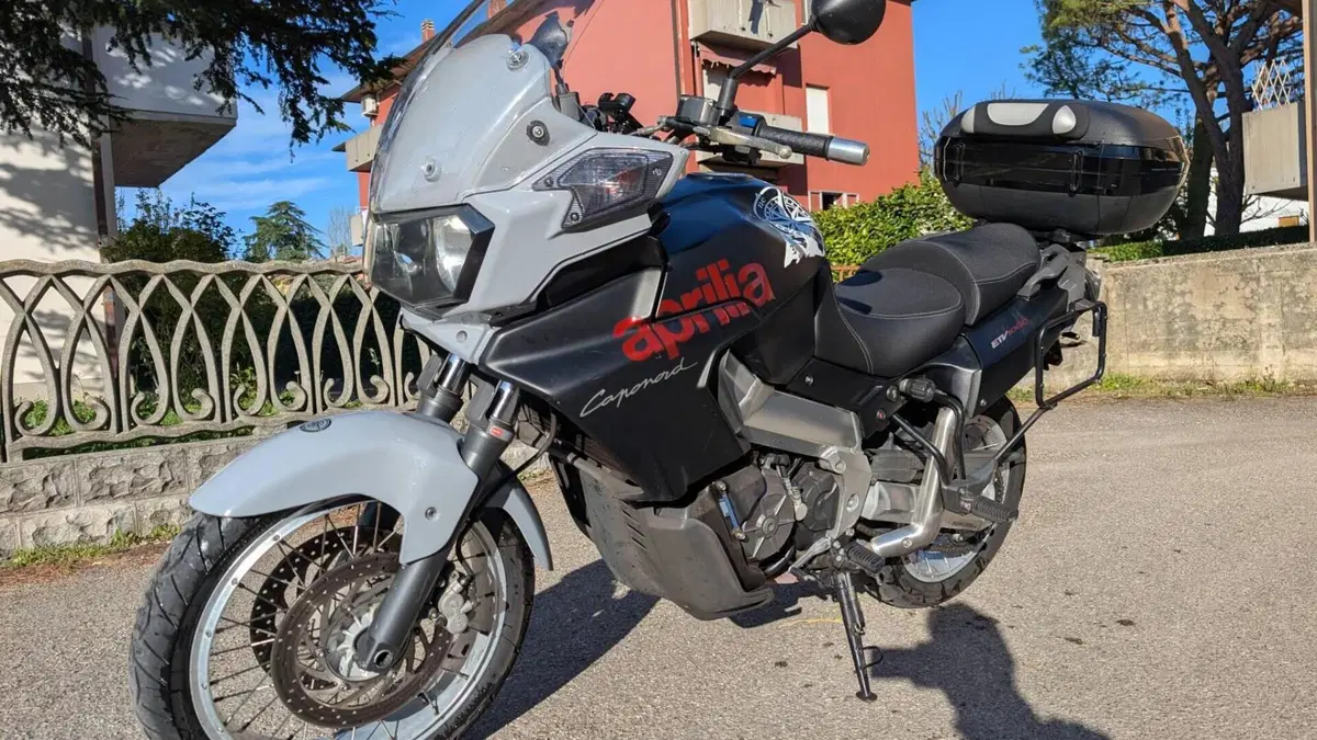 Aprilia Caponord ETV 1000 (2001 - 04)  (8)
